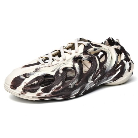 Men's Plus-Size Outdoor Stylish Clogs: Lightweight Comfort and Fashion