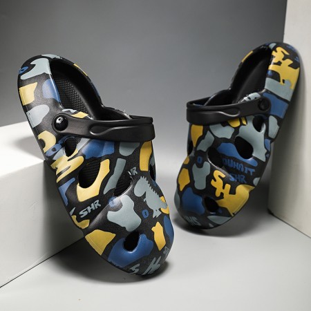 Men's Dual-Purpose Outdoor Clogs with Abstract Graffiti Design