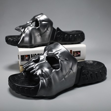 Men's Stylish Skull Design Indoor and Outdoor Slides with Ethylene Vinyl Acetate Soles