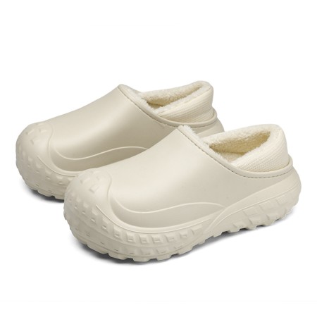 Unisex Adult Fleece-Lined Wooden Clogs: Stylish Comfort for Every Season