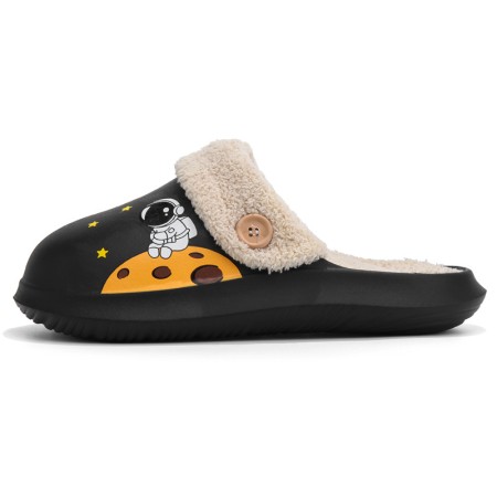 Men's and Women's Winter Warmth Garden Shoes - Slip-Resistant Wooden Clogs with Removable Lining Men's and Women's Winter Warmth Garden Shoes - Slip-Resistant Wooden Clogs with Removable Lining