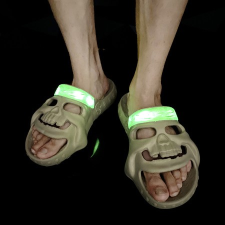 Men's Skull Design Glow-in-the-Dark Sandals - Comfortable and Slip-Resistant