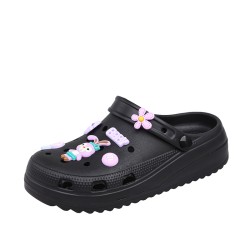 Women's Garden Clogs with Cartoon Bear Accessories - Stylish, Lightweight, and Easy-to-Clean
