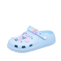 Women's Garden Clogs with Cartoon Bear Accessories - Stylish, Lightweight, and Easy-to-Clean